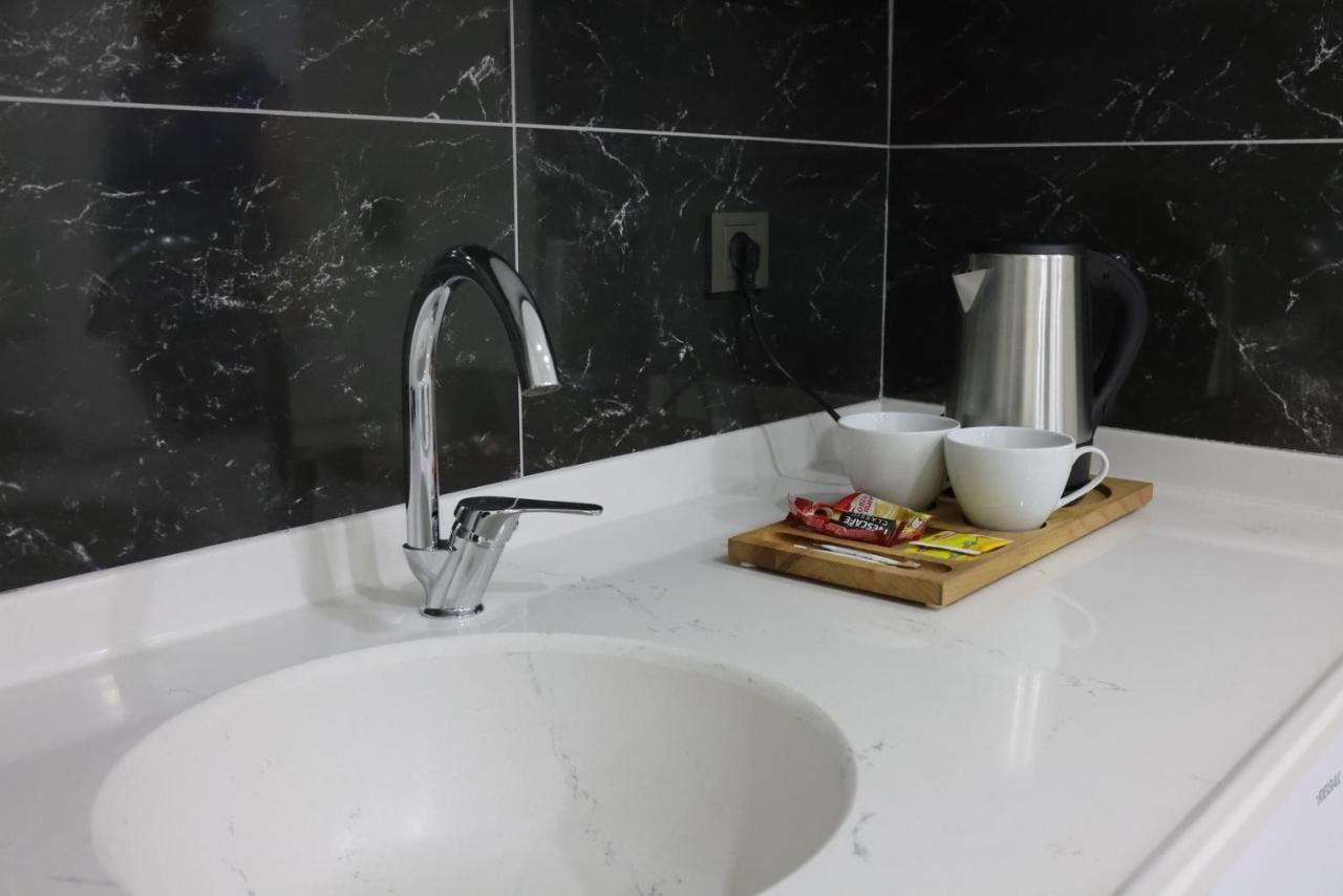 White House Cappadocia Aparthotel Nevşehir Ngoại thất bức ảnh