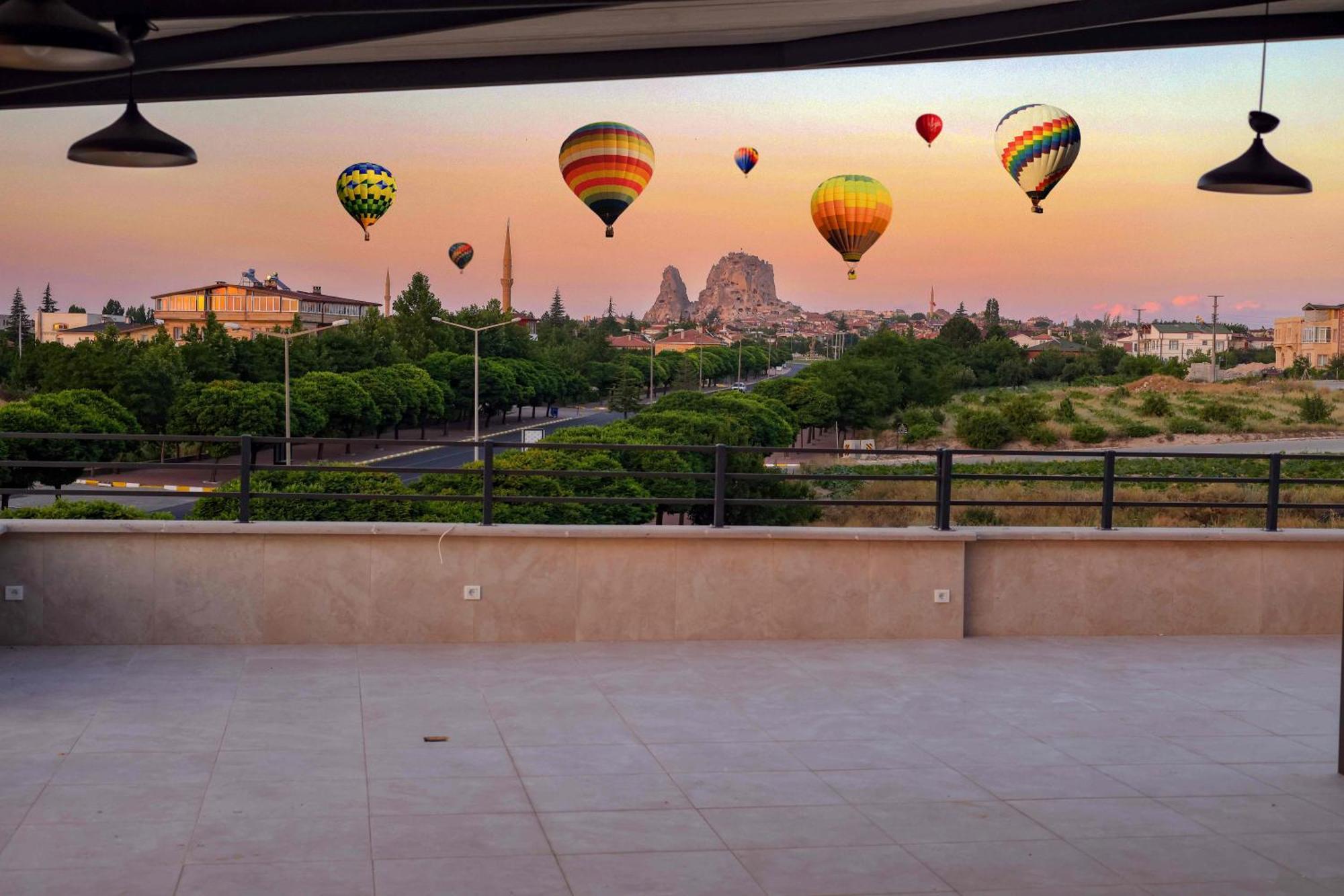 White House Cappadocia Aparthotel Nevşehir Ngoại thất bức ảnh